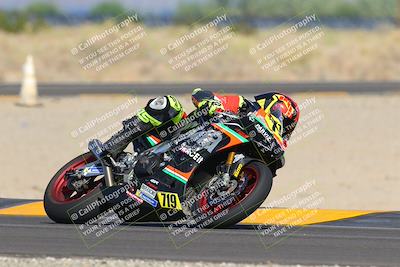 media/Sep-25-2022-CVMA (Sun) [[ee08ed6642]]/Race 6 Amateur Supersport Open/